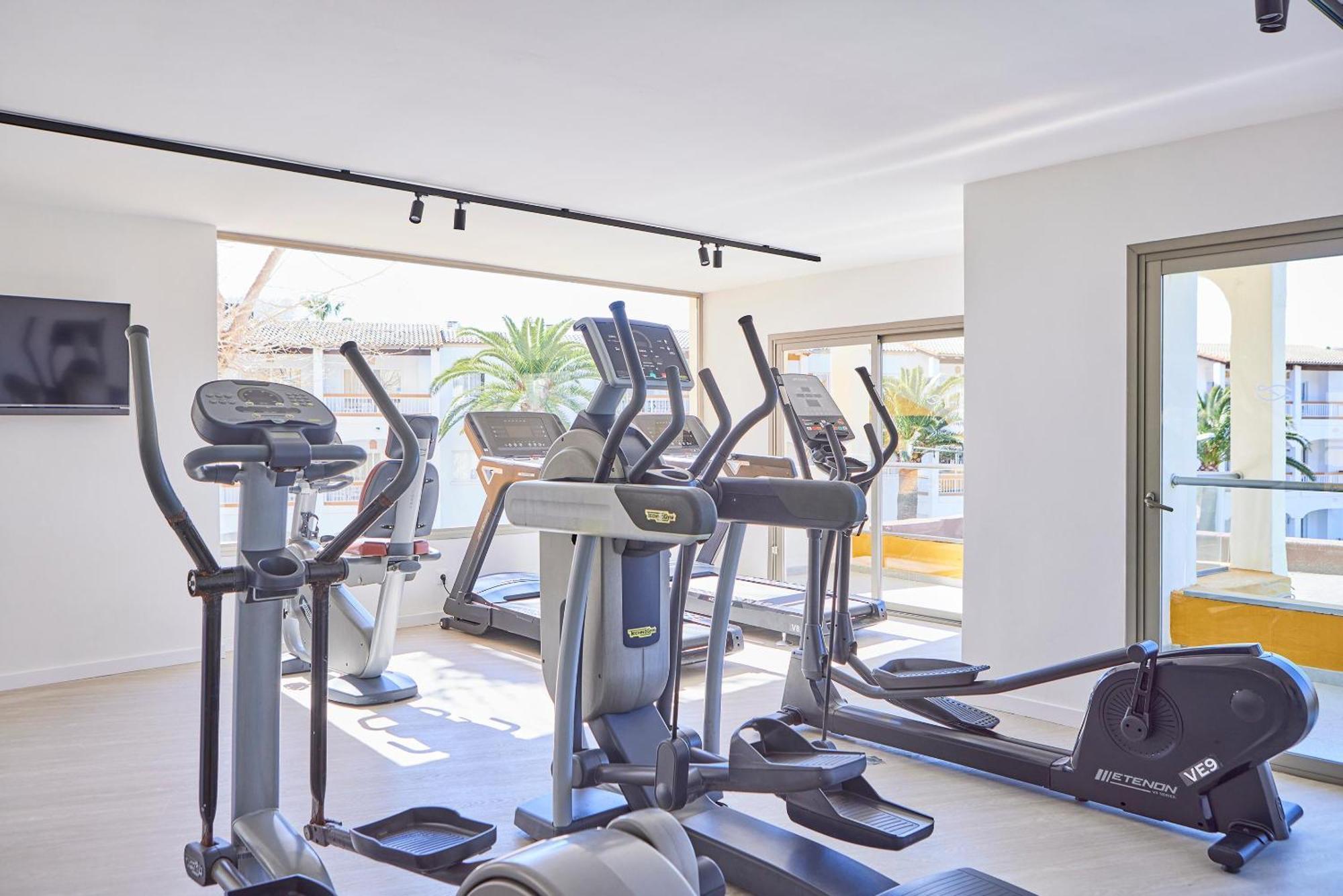 Hotel apartamentowy Zafiro Tropic 4*