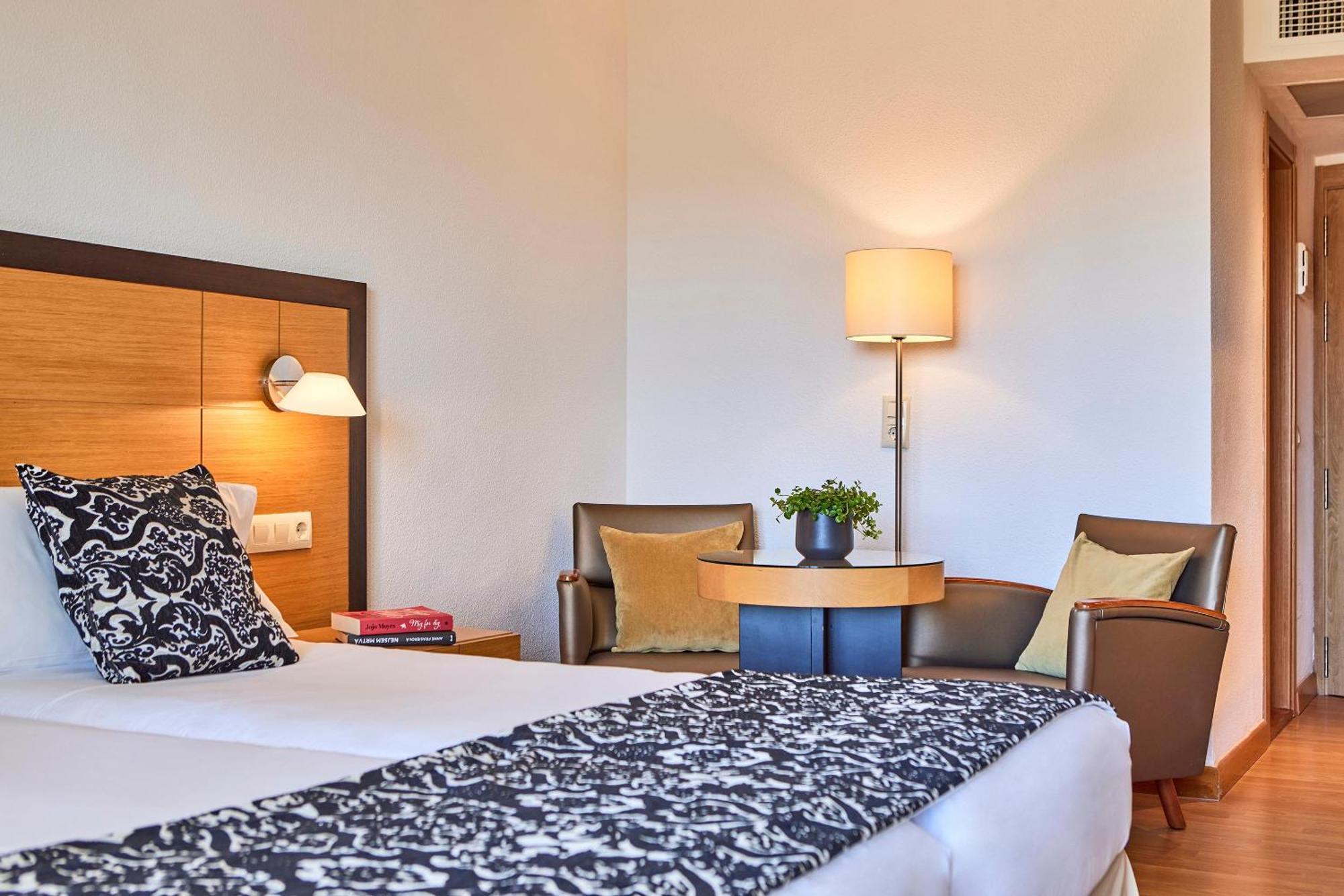 Hotel apartamentowy Zafiro Tropic 4*