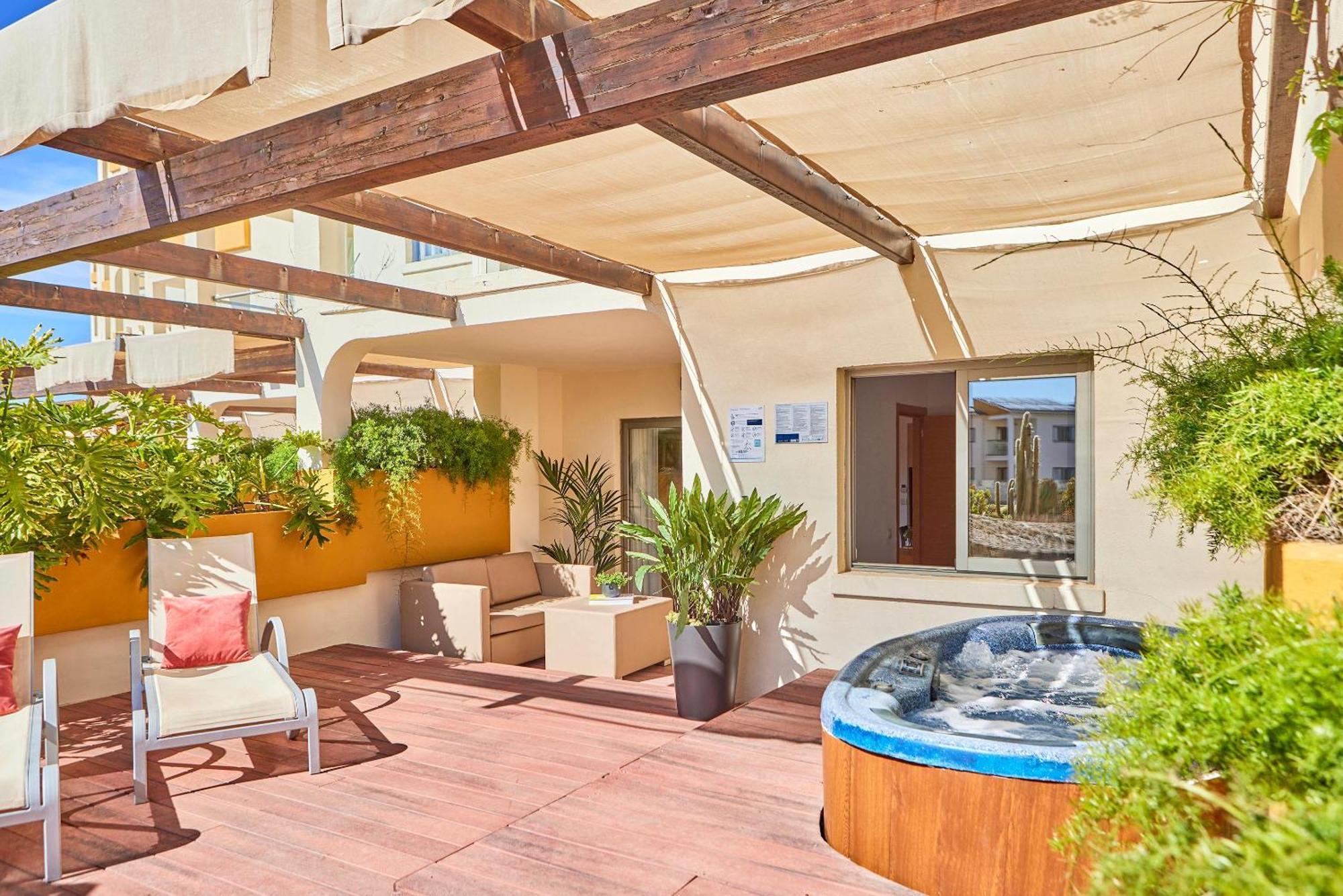 Zafiro Tropic Hotel apartamentowy Port de Alcudia (Mallorca)